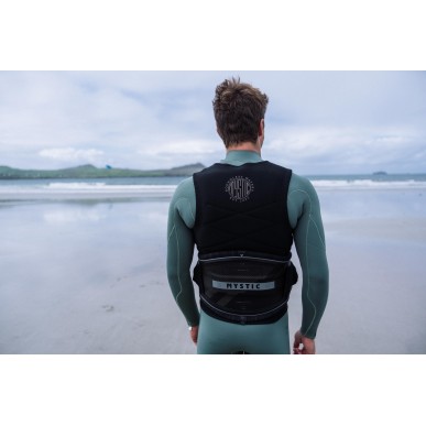Mystic Outlaw Impact Vest Front zip  