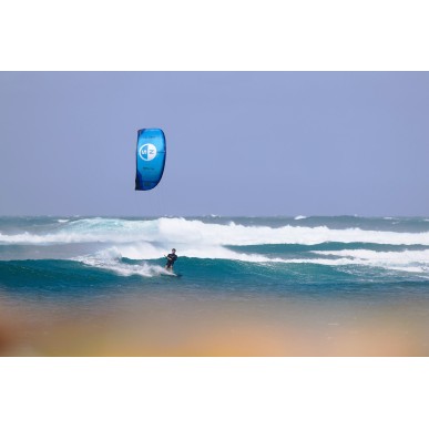Carve Kite Taille:10m Color description:Pacific Blue